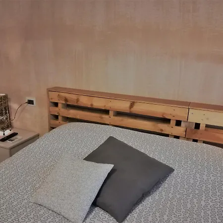 La Casa Di Rivo 게스트하우스 데센자노델가르다